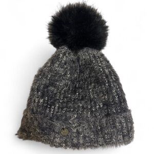 Black Fuzzy Pom Pom Beanie